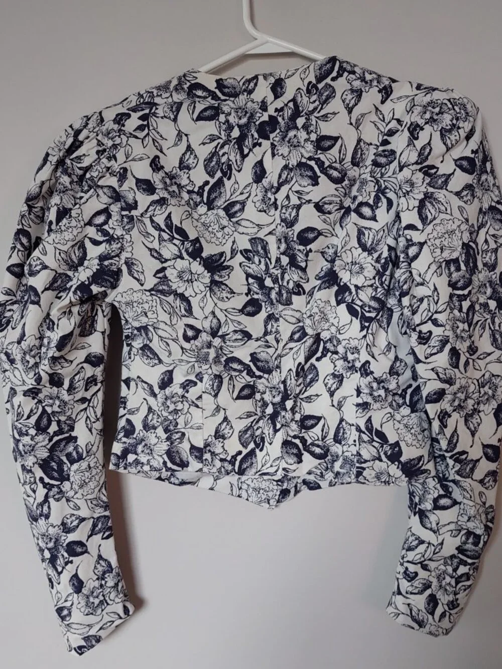 Vintage Laura Ashley Sz 10 Floral Cotton cropped blazer structured shoulder - Picture 4 of 11